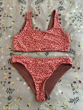Floral Reversible Bikini Set M